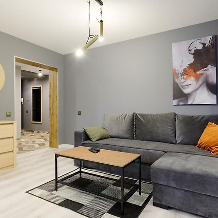 Vip Apartment Studio On Lesi Ukrainky 17 Blvd Kiev Buitenkant foto
